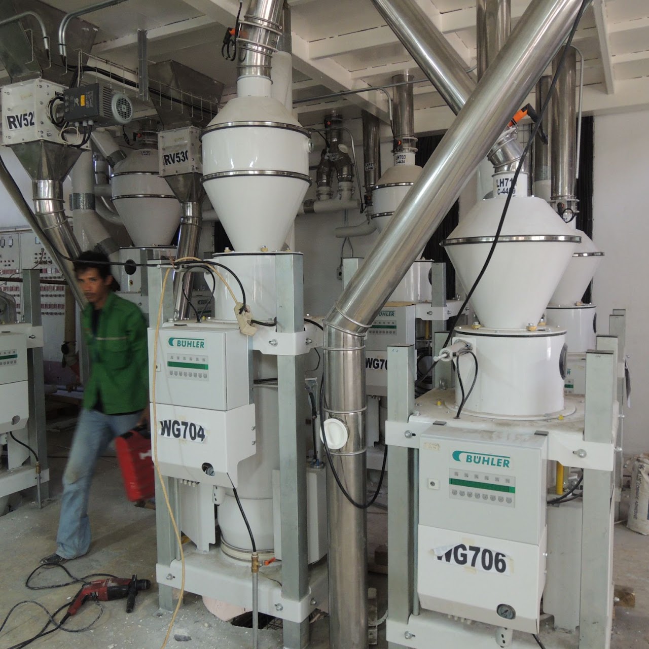 MSDG hopper scale installation
